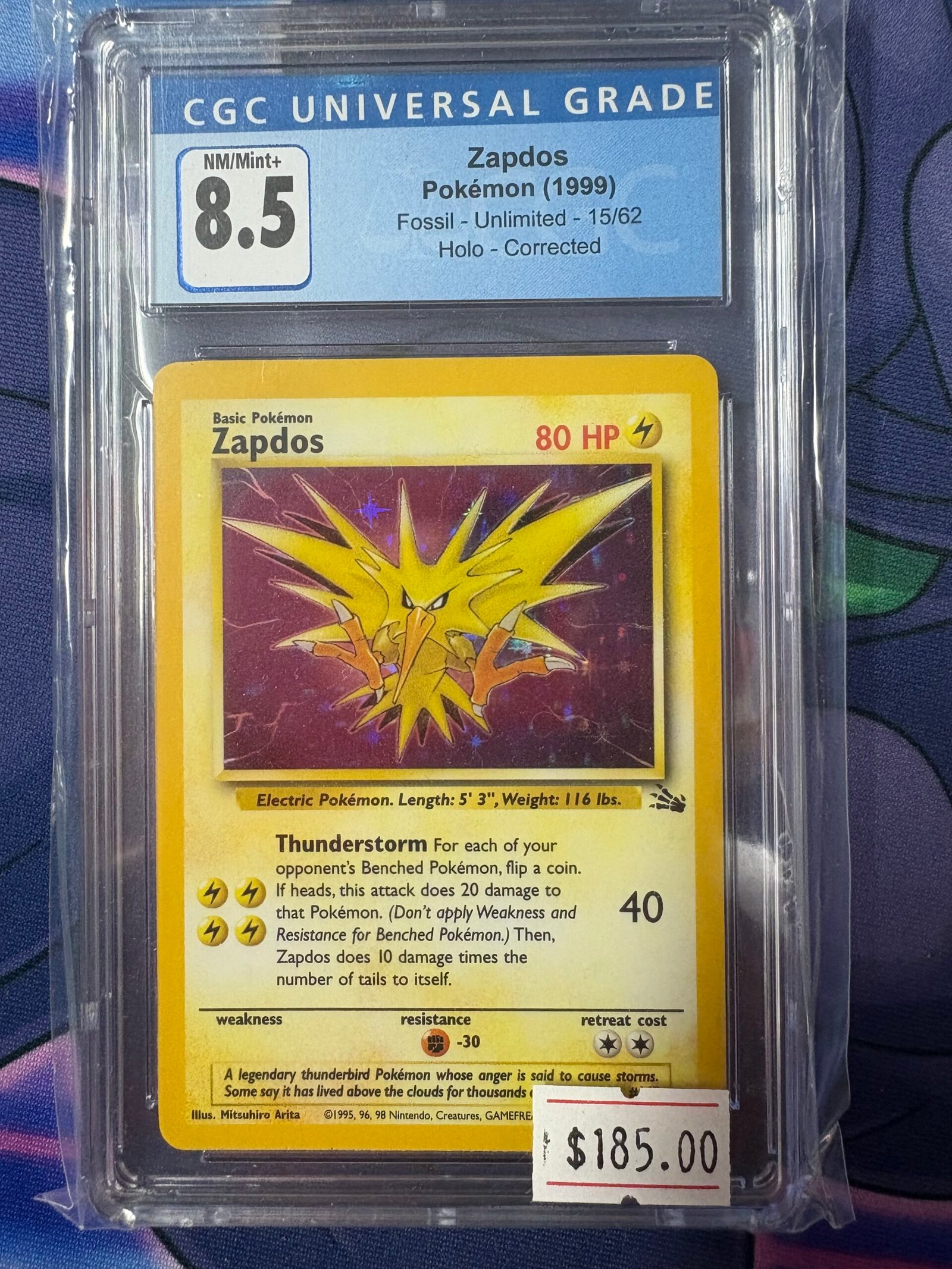 Zapdos Fossil Holo Rare 15/62 - CGC Gradé 8.5